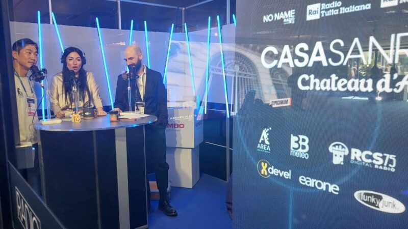 Encanto PR in Sanremo: podcast room and live radio broadcasts from the Ariston balcony